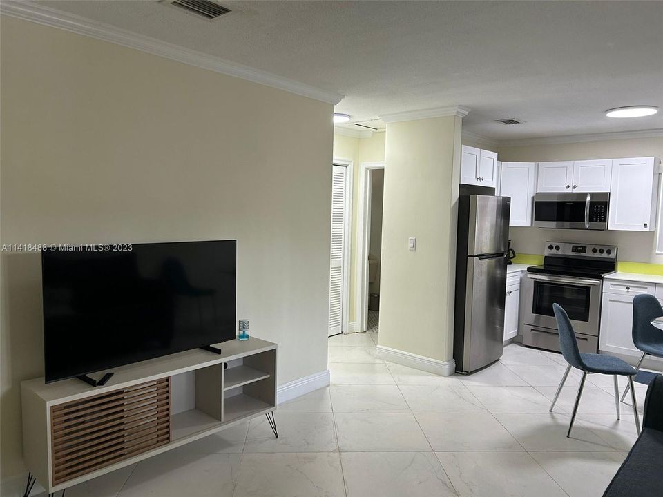 Recently Sold: $1,975,000 (0 beds, 0 baths, 3000 Square Feet)