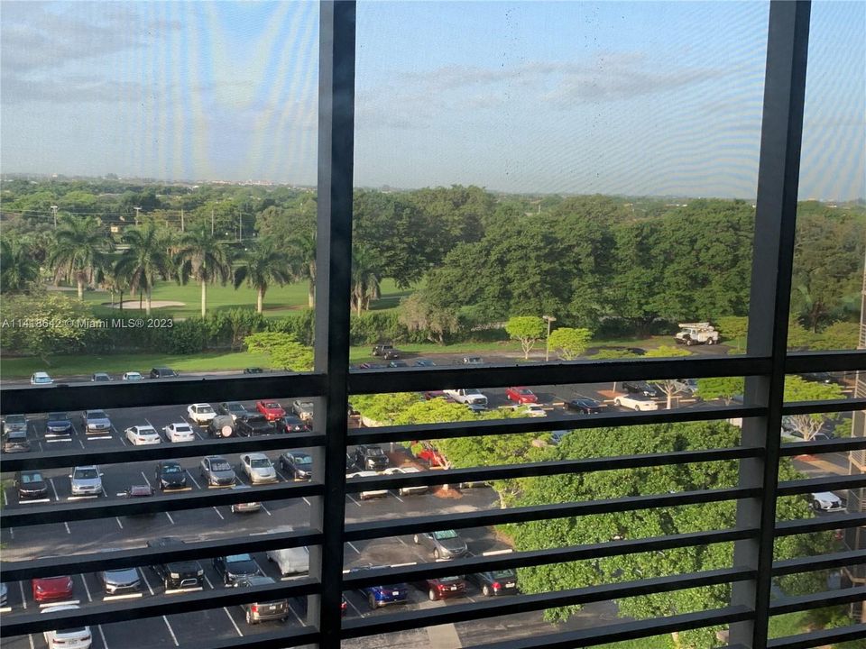 Vendido Recientemente: $176,000 (2 camas, 2 baños, 980 Pies cuadrados)