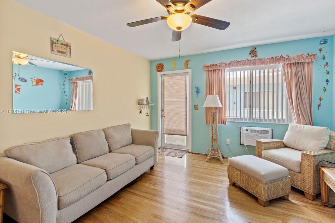 Recently Sold: $219,950 (0 beds, 1 baths, 440 Square Feet)