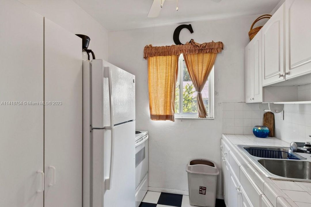 Recently Sold: $219,950 (0 beds, 1 baths, 440 Square Feet)