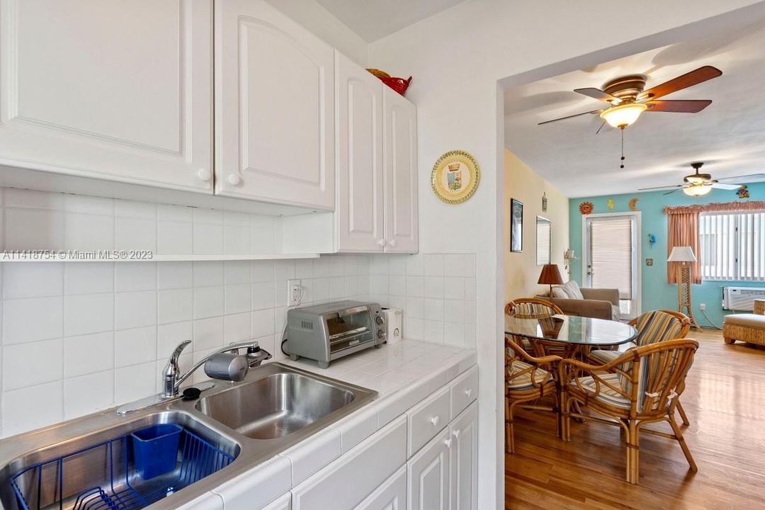 Recently Sold: $219,950 (0 beds, 1 baths, 440 Square Feet)