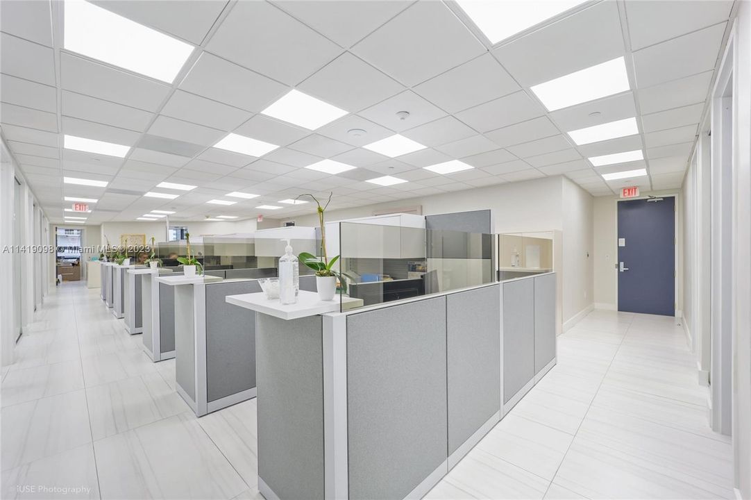 Recently Sold: $3,250,000 (0 beds, 0 baths, 0 Square Feet)