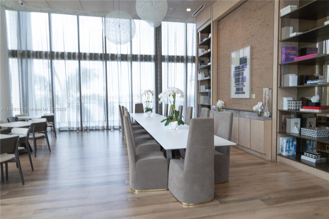 common area dining room