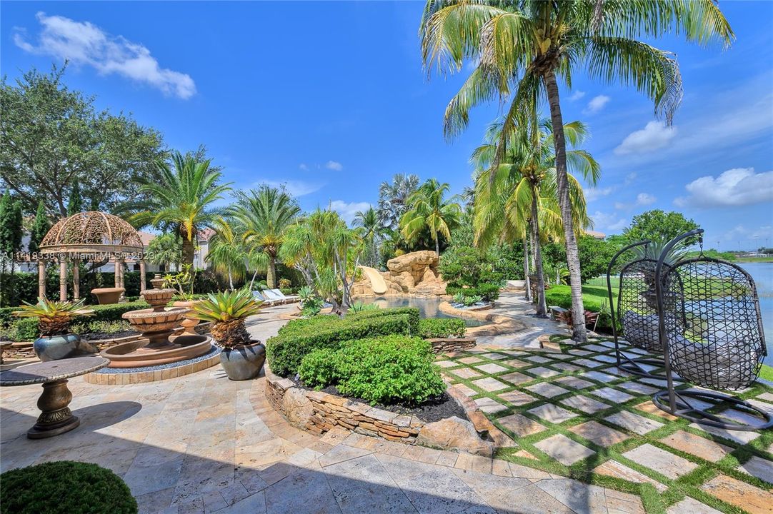 Professionally Landscaped!