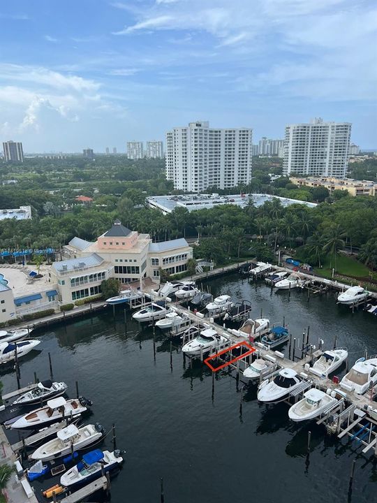 BOAT SLIP W/LIFT SOLD WITH UNIT