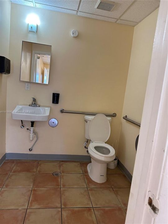 Recently Rented: $3,900 (0 beds, 0 baths, 0 Square Feet)