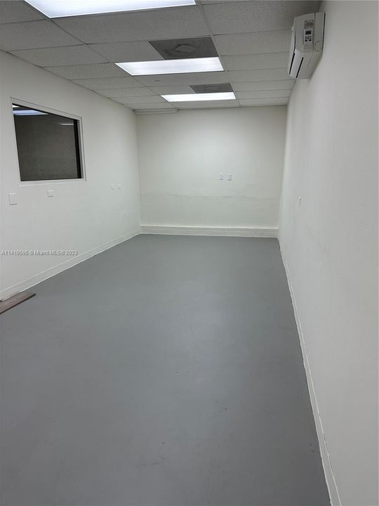 Recently Rented: $3,900 (0 beds, 0 baths, 0 Square Feet)