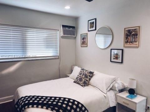 Recently Rented: $3,500 (2 beds, 2 baths, 1006 Square Feet)