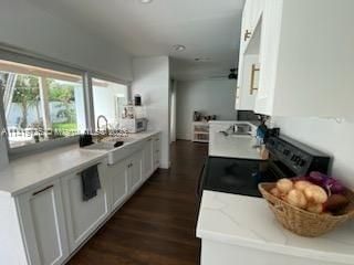 Recently Rented: $3,500 (2 beds, 2 baths, 1006 Square Feet)