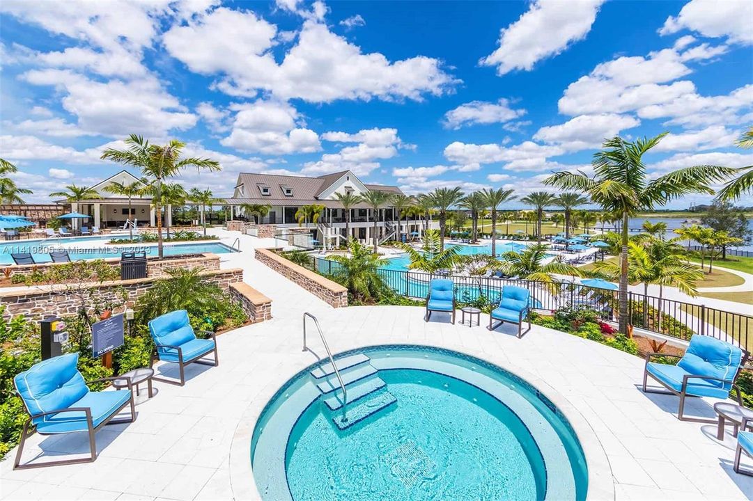 最近租的: $5,000 (5 贝兹, 4 浴室, 3360 平方英尺)