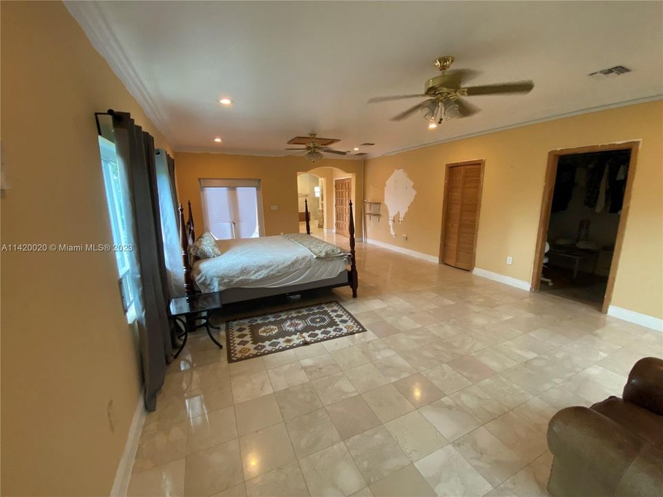MASTER BEDROOM