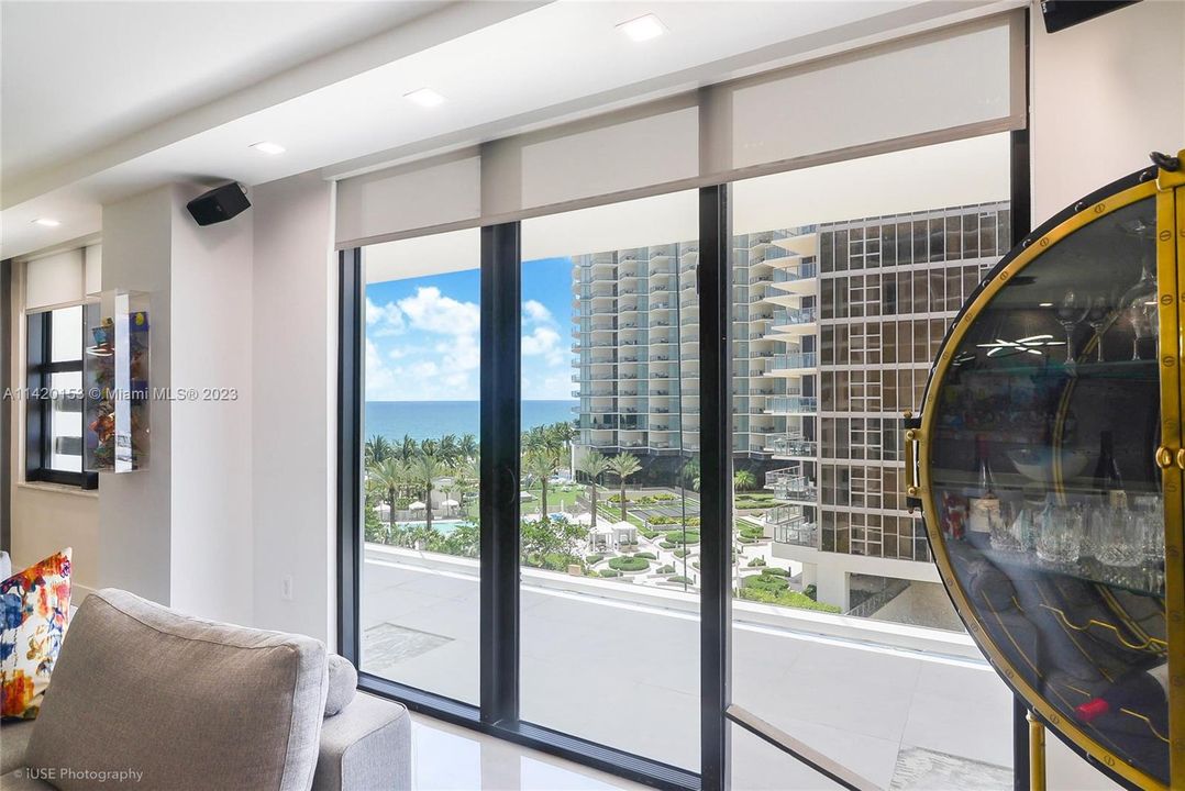 Looking the ocean, St Regis and Intercostal views