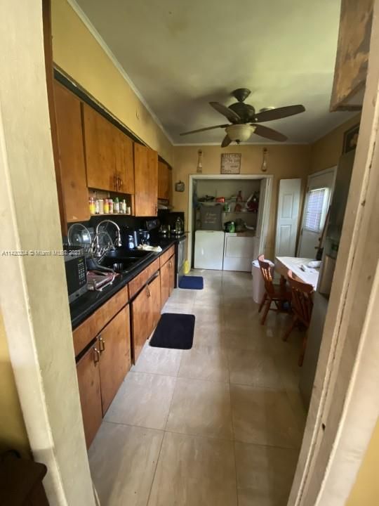 Vendido Recientemente: $599,999 (2 camas, 1 baños, 1995 Pies cuadrados)