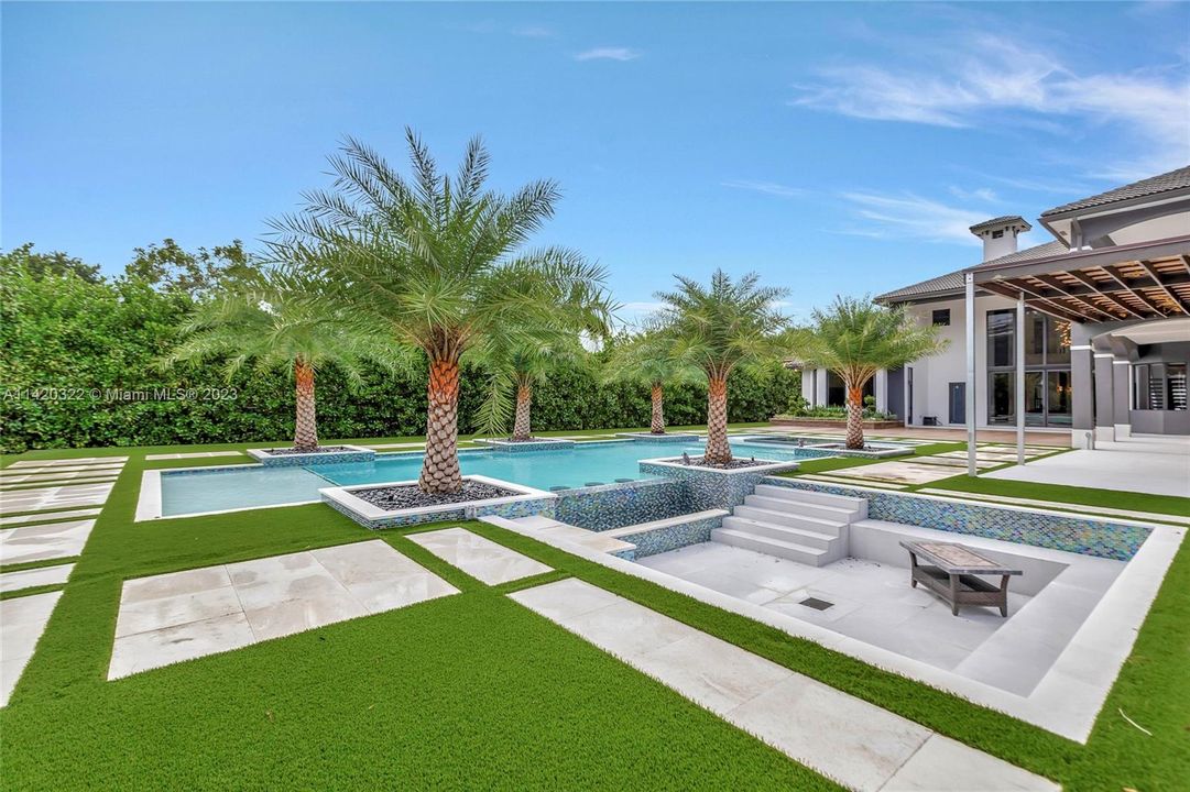 Recently Sold: $5,950,000 (8 beds, 9 baths, 9346 Square Feet)