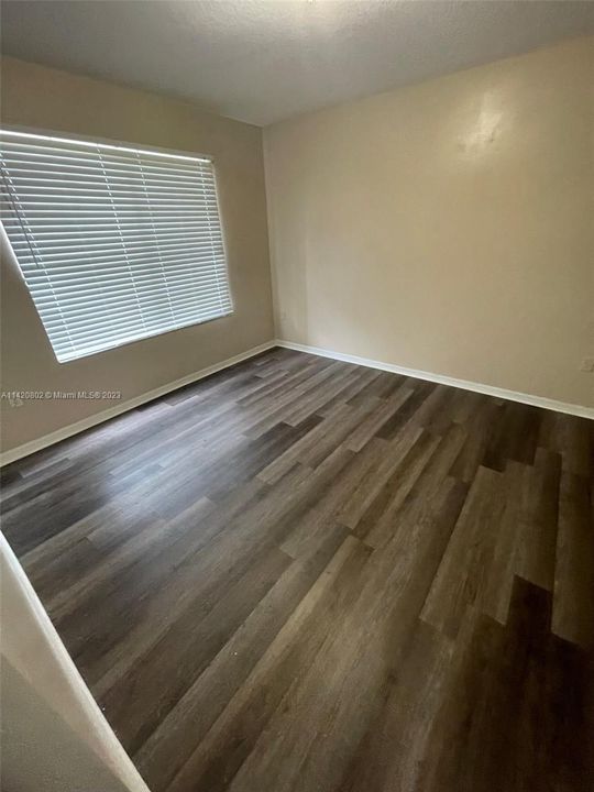Recently Rented: $1,650 (1 beds, 1 baths, 757 Square Feet)