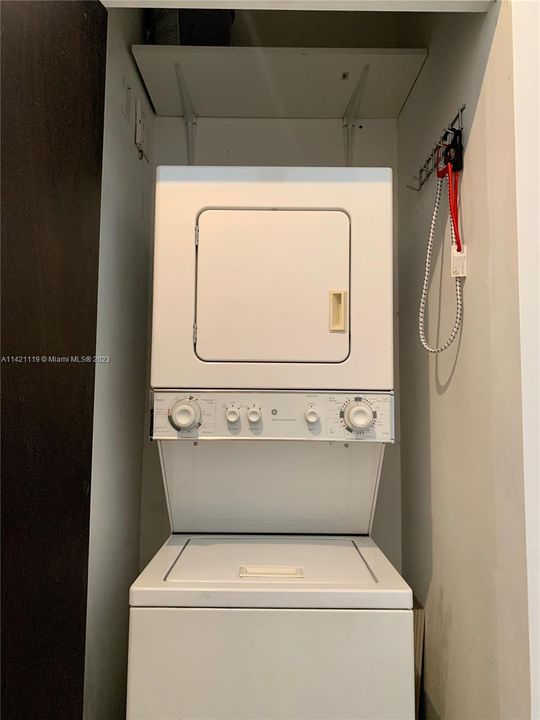 Washer/Dryer
