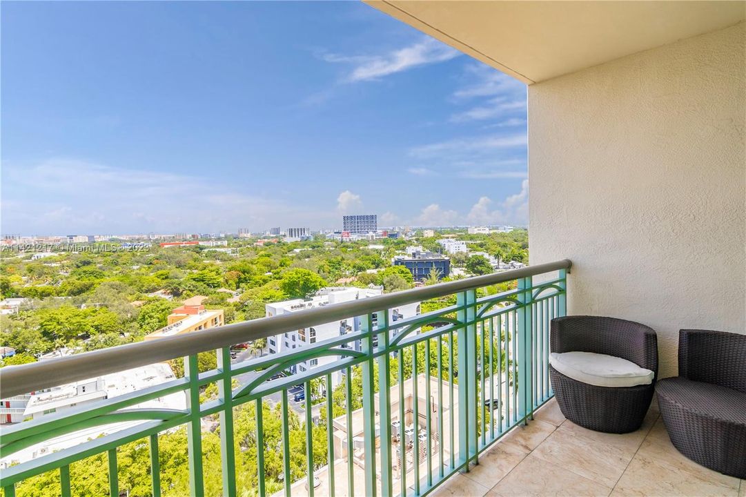 Recently Rented: $12,000 (2 beds, 2 baths, 2028 Square Feet)