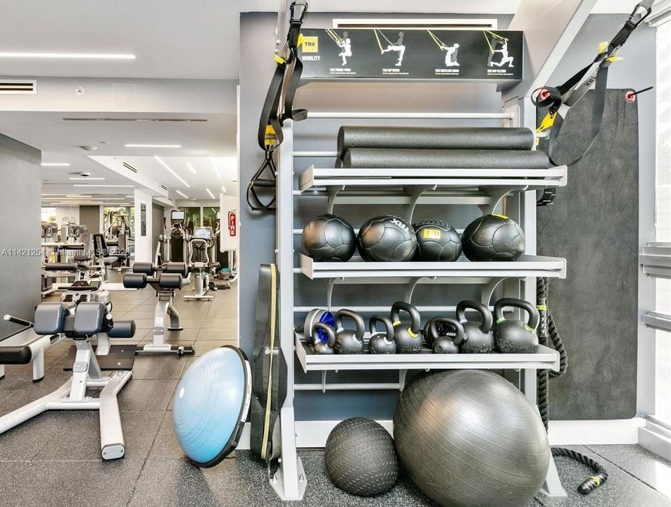 Recently Sold: $649,000 (2 beds, 2 baths, 1640 Square Feet)