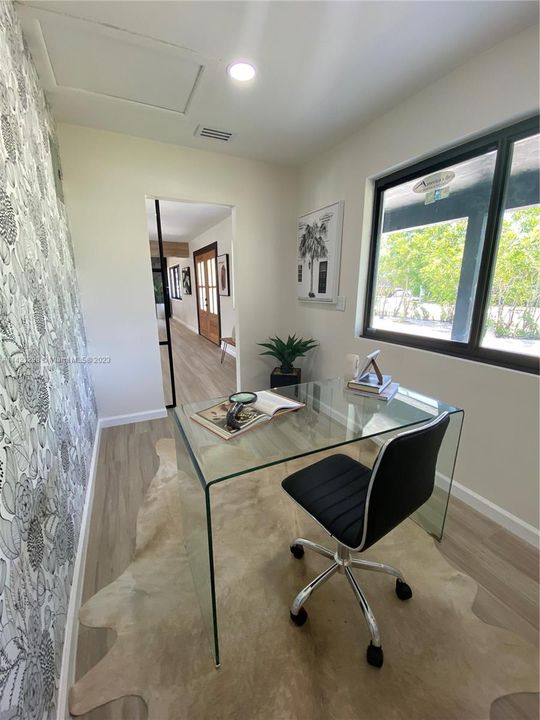 Recently Sold: $945,000 (4 beds, 3 baths, 1820 Square Feet)