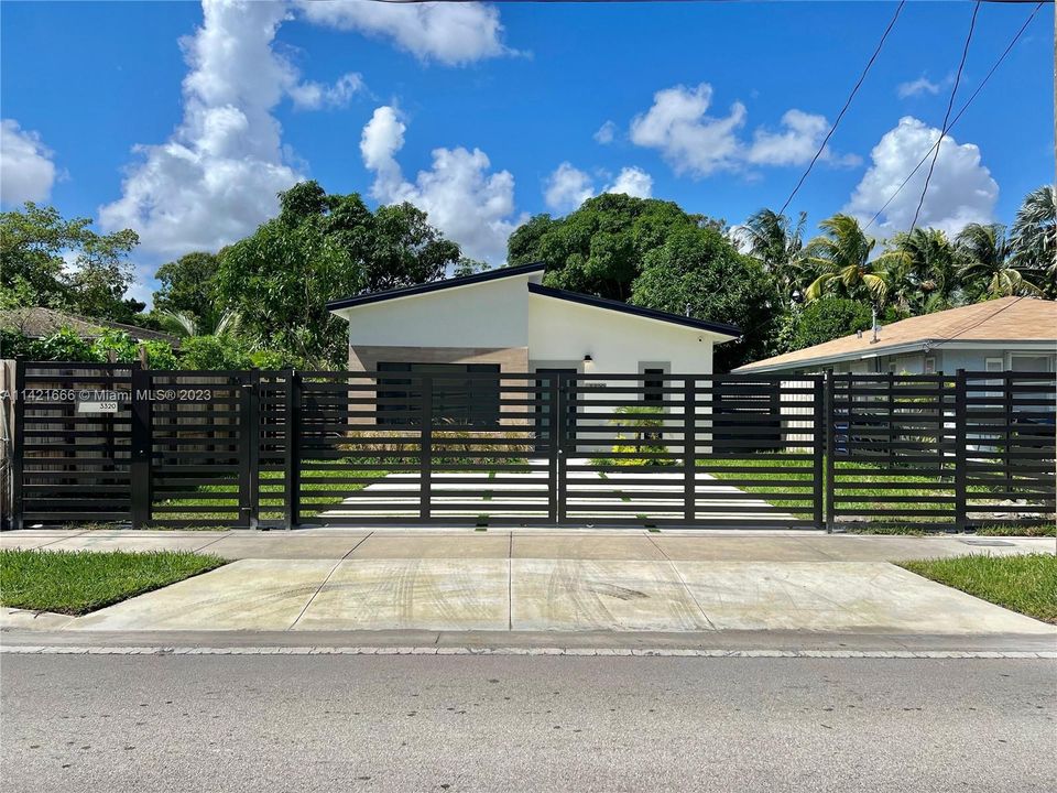 Recently Sold: $579,900 (4 beds, 3 baths, 0 Square Feet)