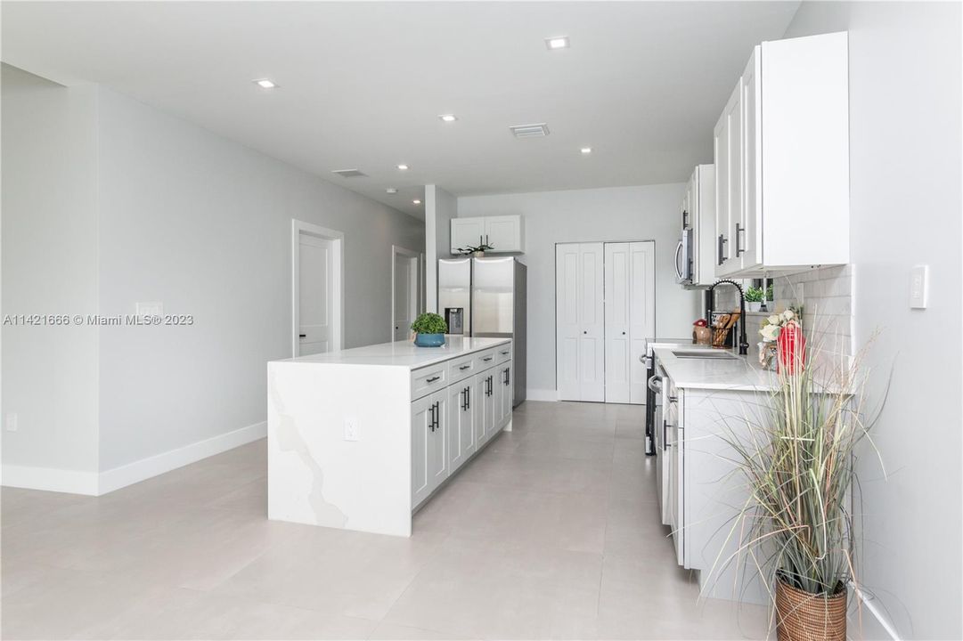 Recently Sold: $579,900 (4 beds, 3 baths, 0 Square Feet)