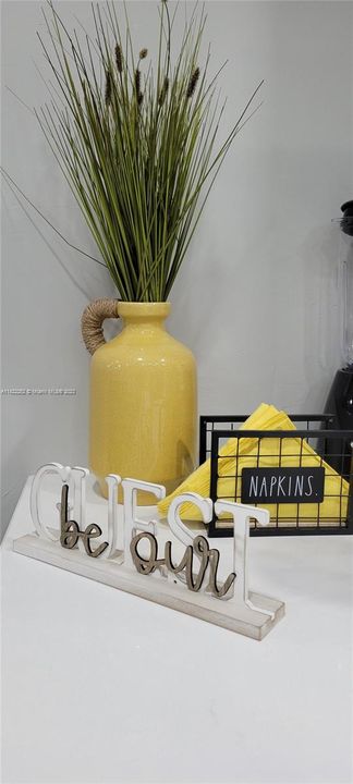 Recently Rented: $3,300 (3 beds, 2 baths, 1400 Square Feet)