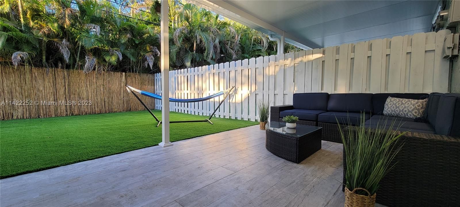 Recently Rented: $3,300 (3 beds, 2 baths, 1400 Square Feet)