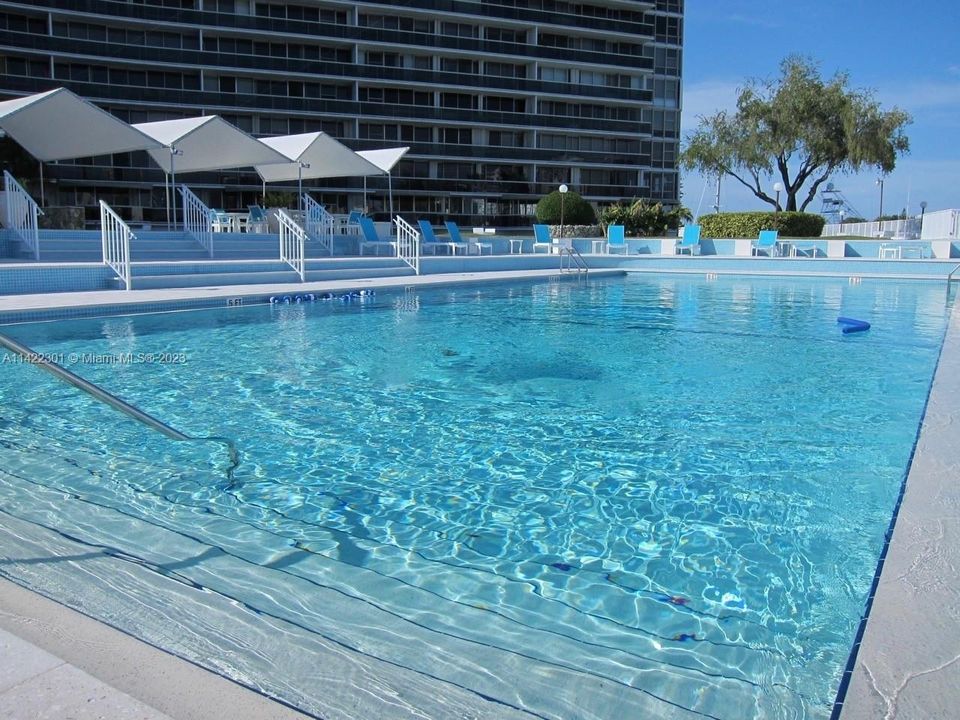 Recently Sold: $498,000 (1 beds, 1 baths, 1145 Square Feet)