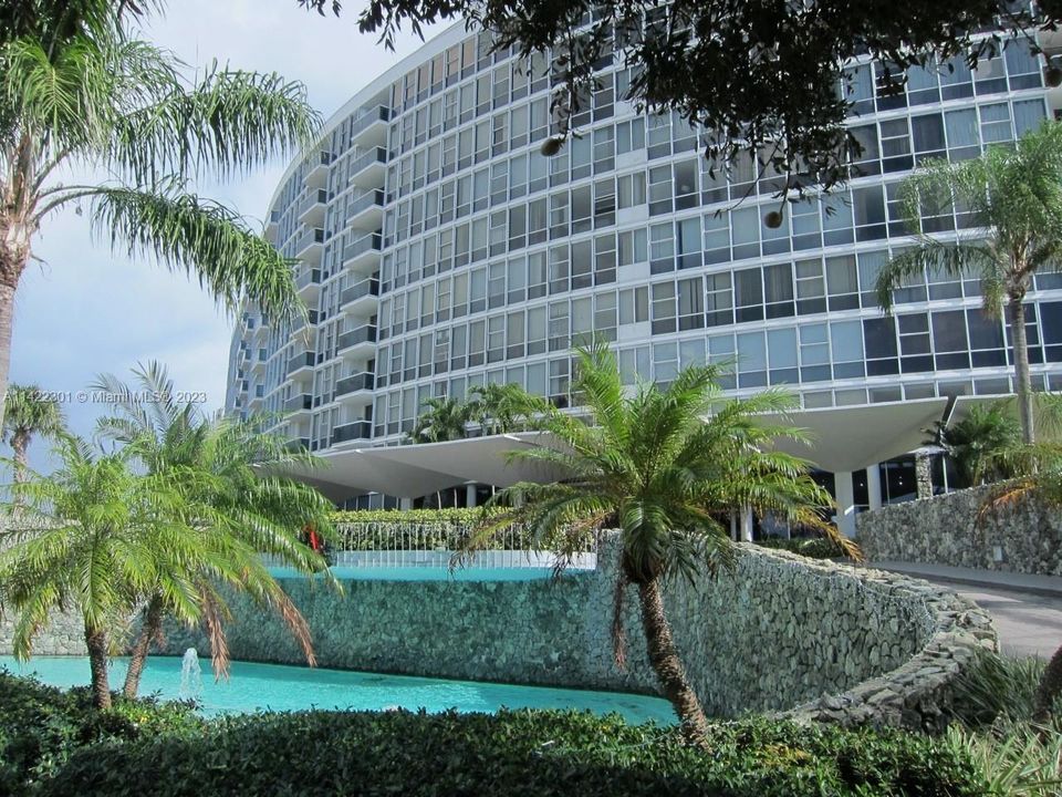 Recently Sold: $498,000 (1 beds, 1 baths, 1145 Square Feet)