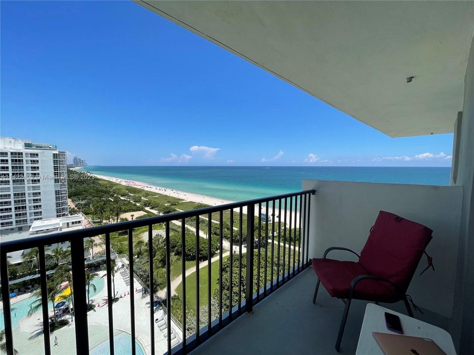 Recently Rented: $5,000 (2 beds, 2 baths, 1173 Square Feet)