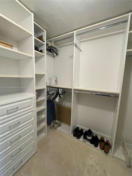 Recently Rented: $5,000 (2 beds, 2 baths, 1173 Square Feet)