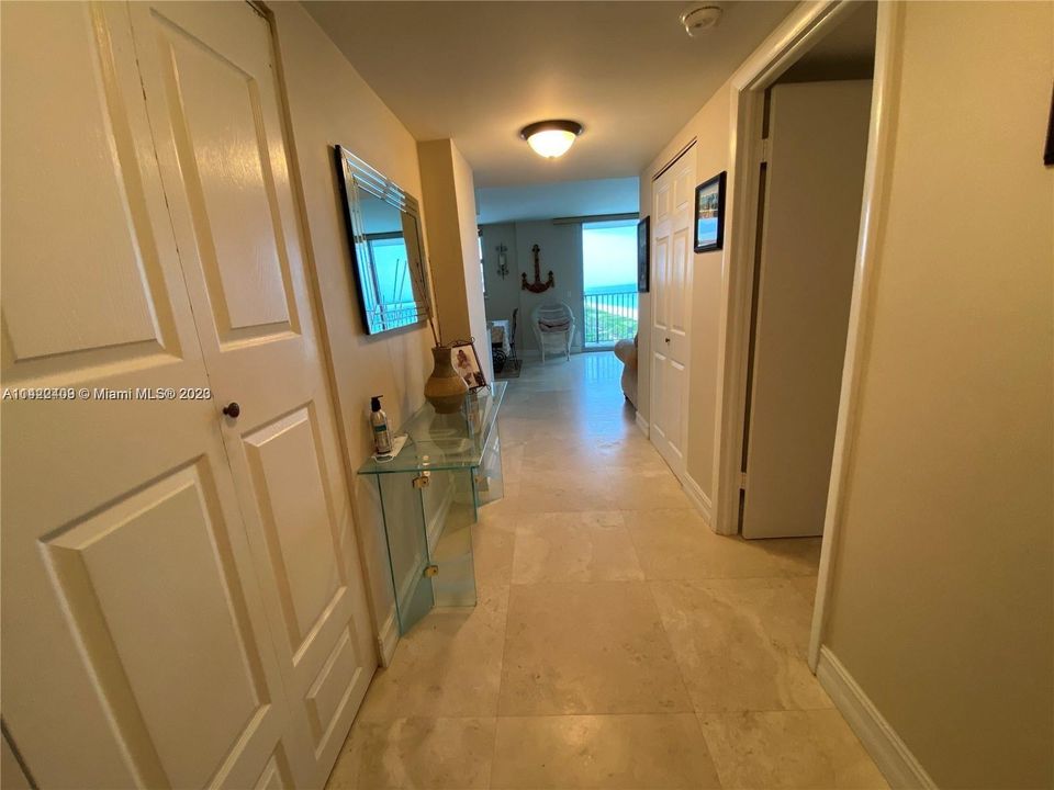 Recently Rented: $5,000 (2 beds, 2 baths, 1173 Square Feet)