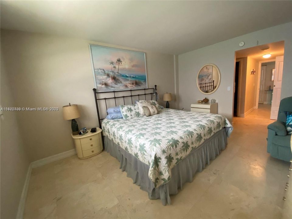 Recently Rented: $5,000 (2 beds, 2 baths, 1173 Square Feet)