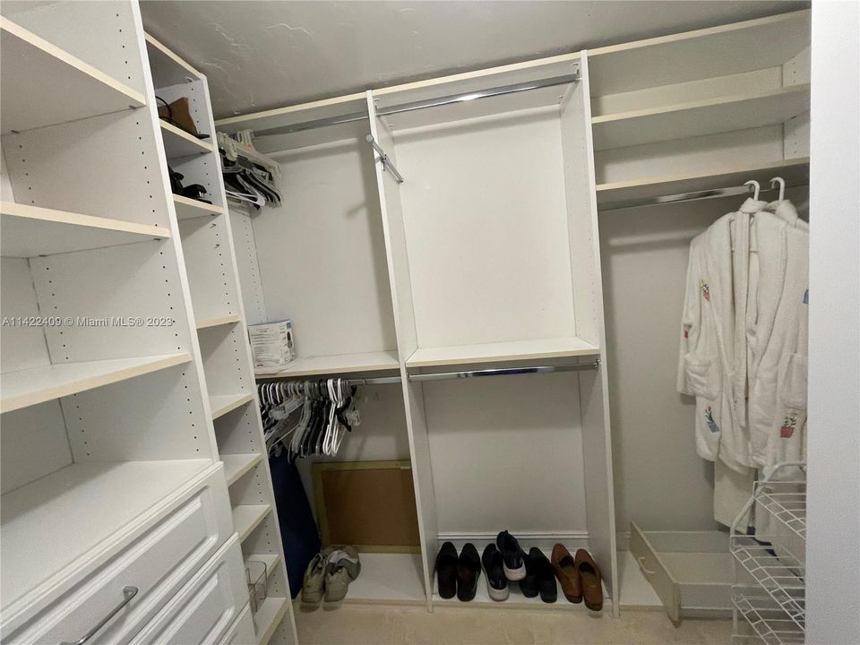 Recently Rented: $5,000 (2 beds, 2 baths, 1173 Square Feet)