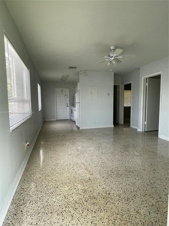 Recientemente alquilado: $2,000 (2 camas, 1 baños, 0 Pies cuadrados)