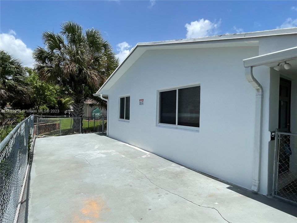 Recientemente alquilado: $2,000 (2 camas, 1 baños, 0 Pies cuadrados)