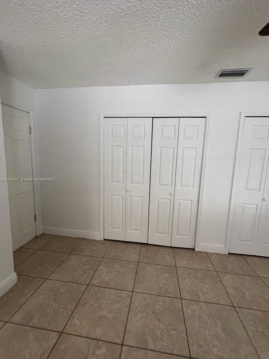 Недавно арендовано: $2,900 (3 спален, 2 ванн, 1290 Квадратных фут)