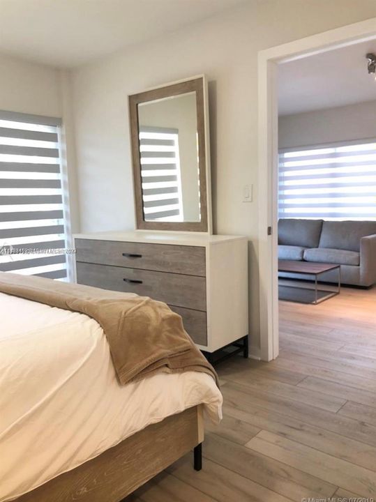 Recently Sold: $410,000 (1 beds, 0 baths, 560 Square Feet)