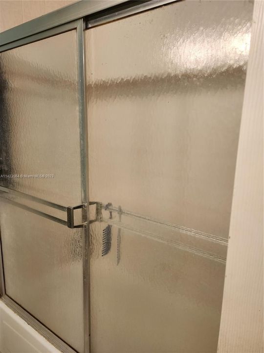 For Sale: $849,000 (4 beds, 2 baths, 2554 Square Feet)