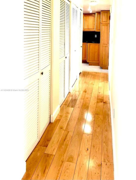 Recently Rented: $3,450 (2 beds, 2 baths, 1165 Square Feet)