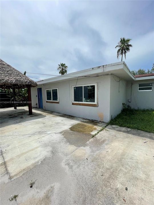 Recently Sold: $425,000 (3 beds, 1 baths, 1604 Square Feet)