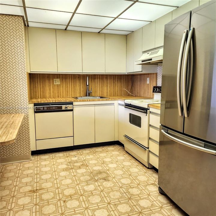 Recently Sold: $289,500 (2 beds, 2 baths, 1210 Square Feet)