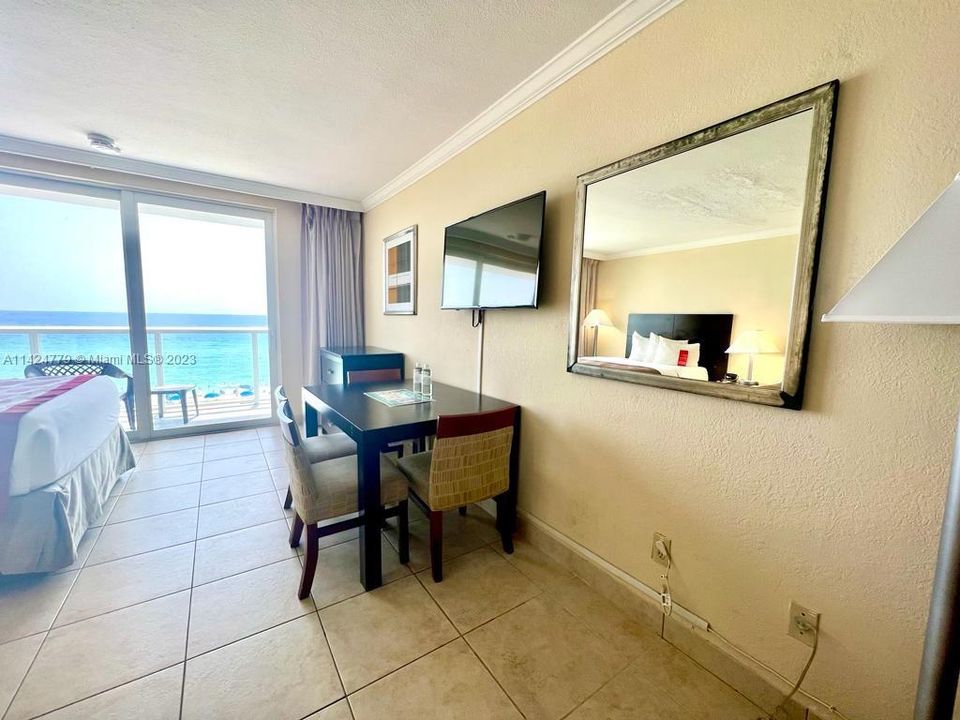 Vendido Recientemente: $269,000 (0 camas, 1 baños, 360 Pies cuadrados)