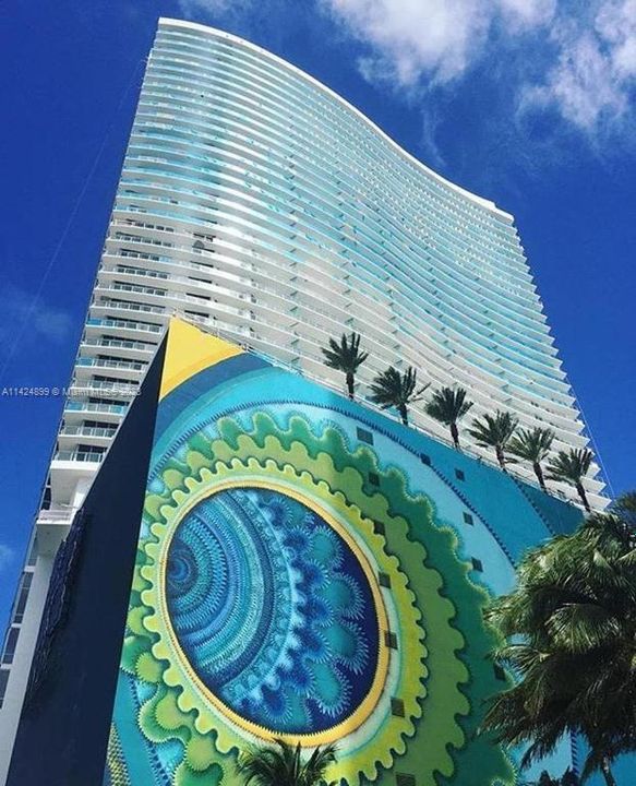 Recently Sold: $674,500 (1 beds, 1 baths, 841 Square Feet)