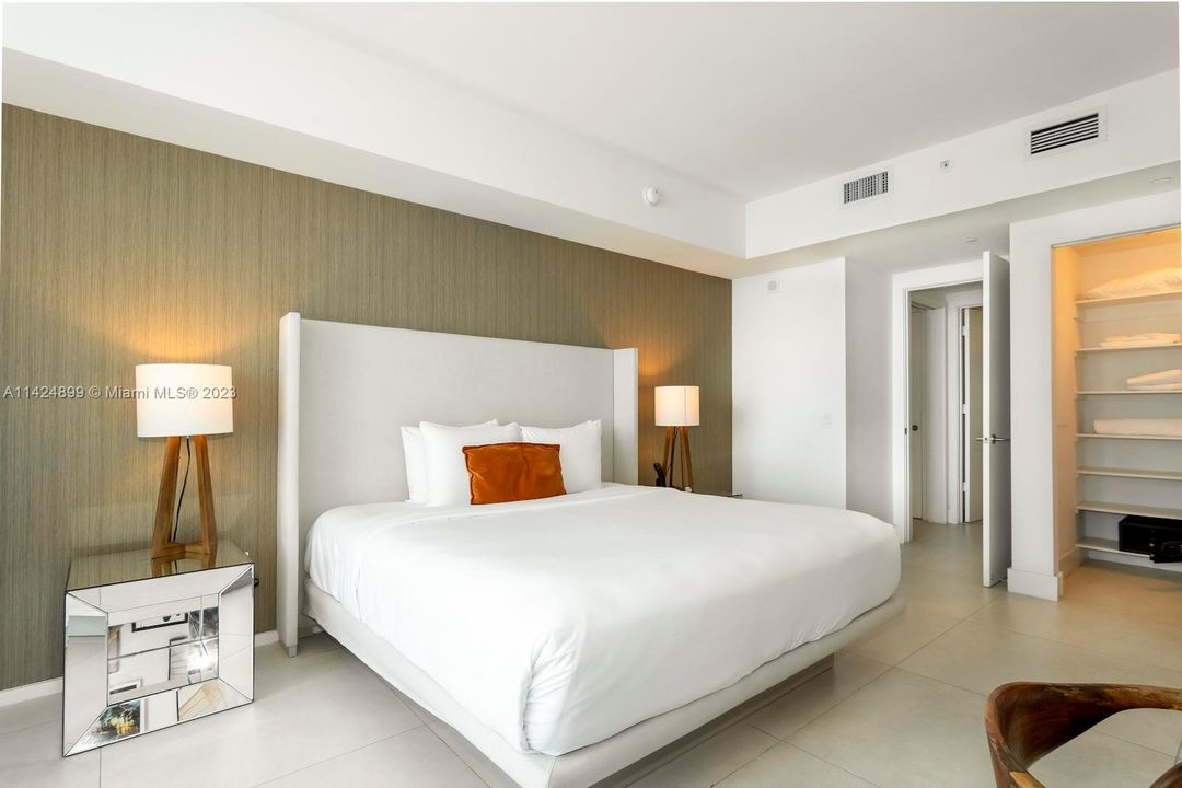 Recently Sold: $674,500 (1 beds, 1 baths, 841 Square Feet)