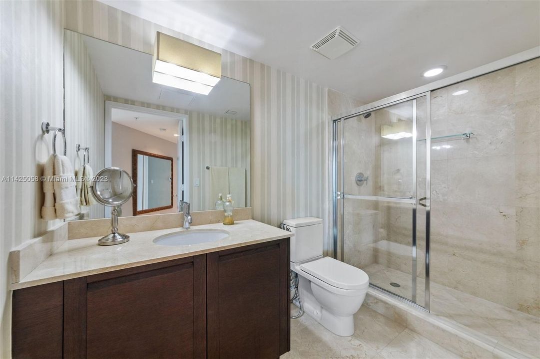待售: $925,000 (3 贝兹, 2 浴室, 1461 平方英尺)