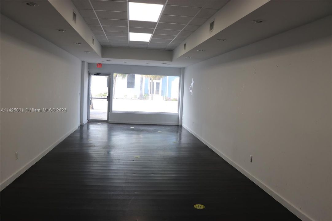 Recently Rented: $3,100 (0 beds, 0 baths, 0 Square Feet)