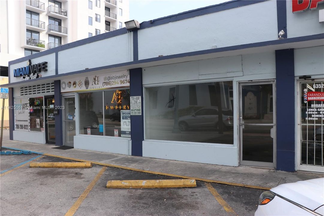 Recently Rented: $3,100 (0 beds, 0 baths, 0 Square Feet)