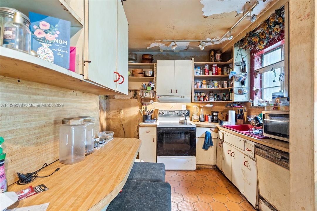 Vendido Recientemente: $585,000 (0 camas, 0 baños, 0 Pies cuadrados)