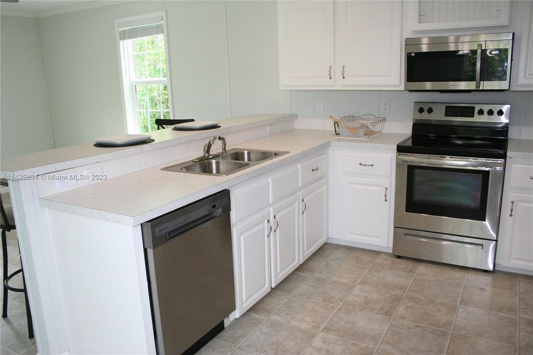 Recently Sold: $599,000 (2 beds, 2 baths, 0 Square Feet)